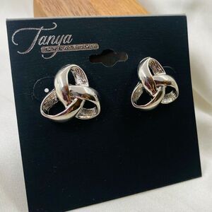 Silver Celtic Knot Stud Earrings